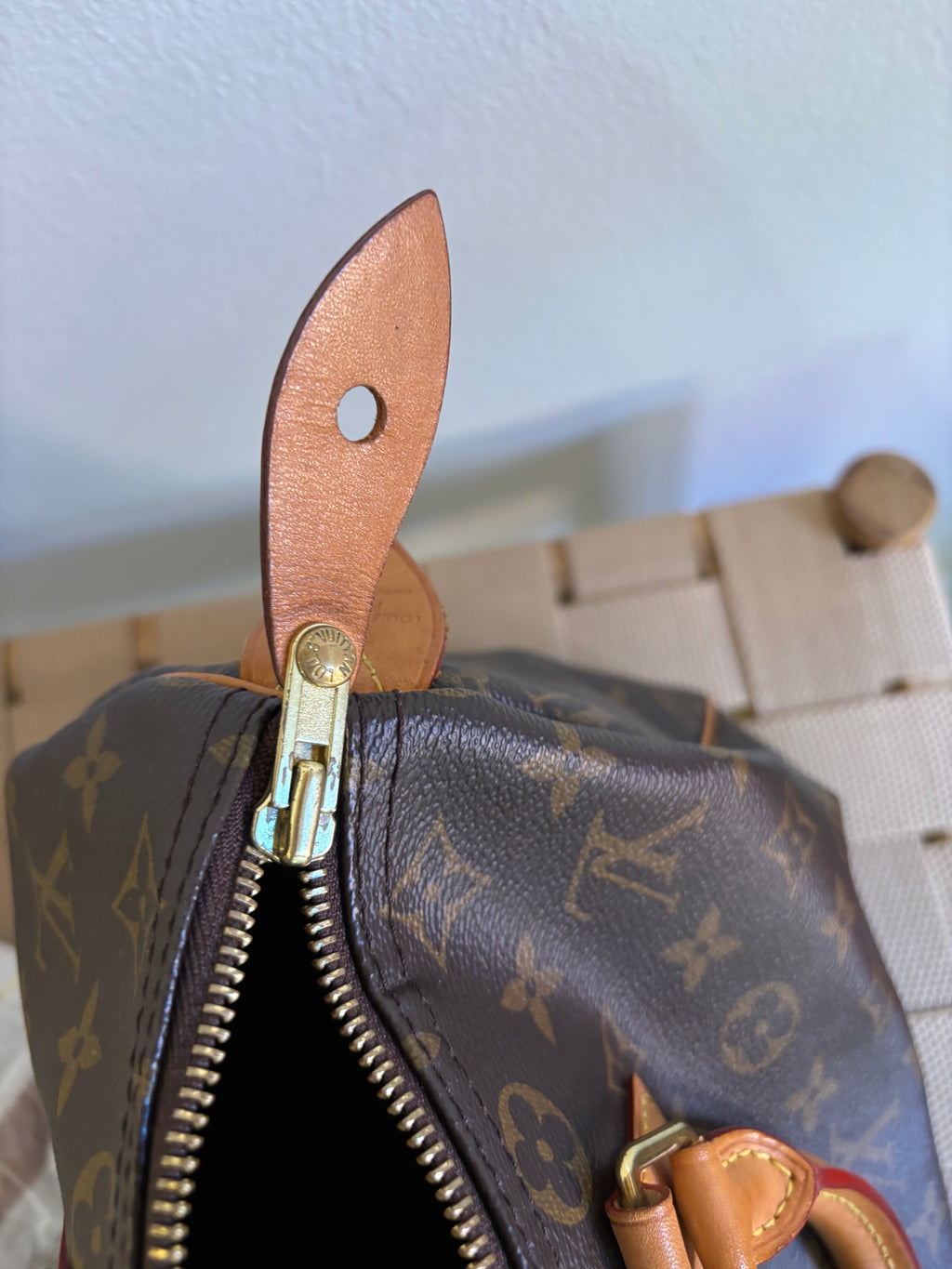 Louis Vuitton Speedy 30