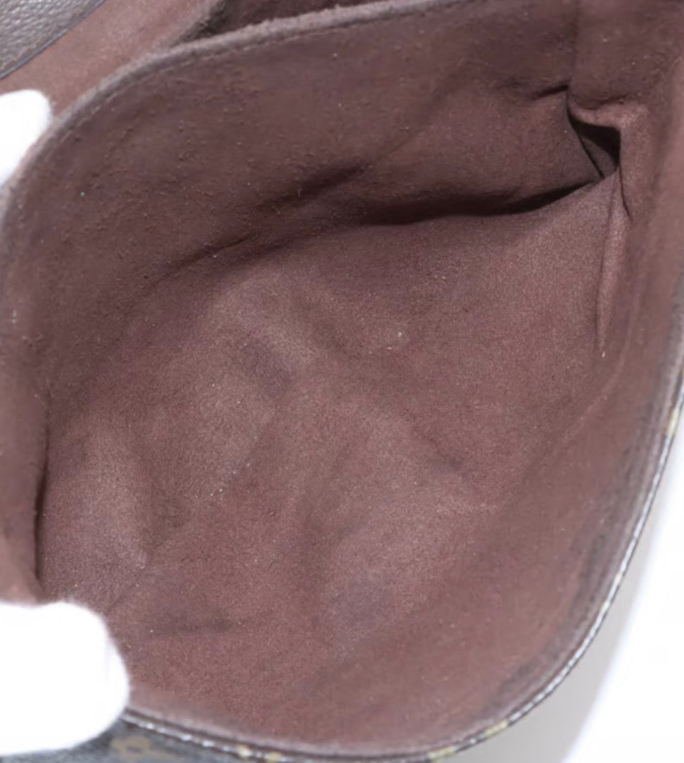 Louis Vuitton Pochette Metis taske