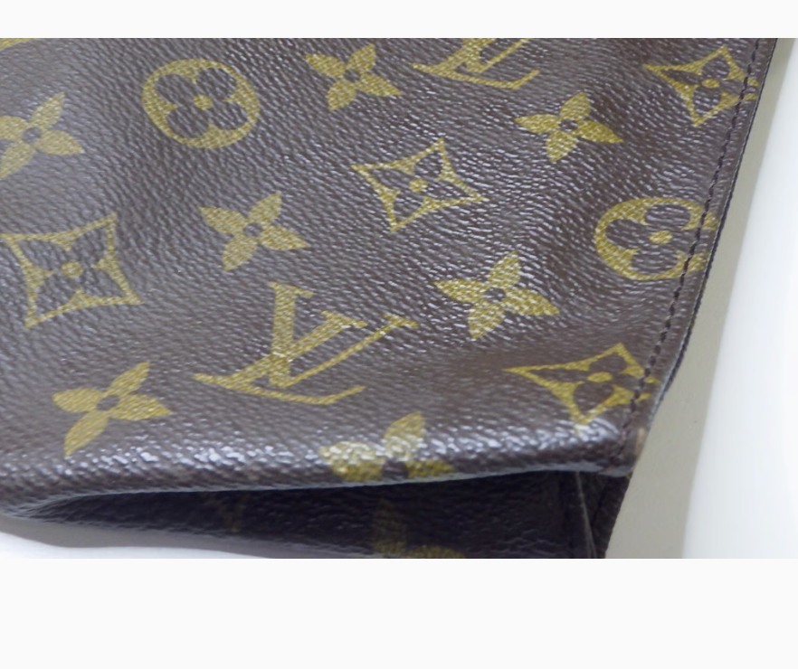 Louis Vuitton Pochette Toilette 26