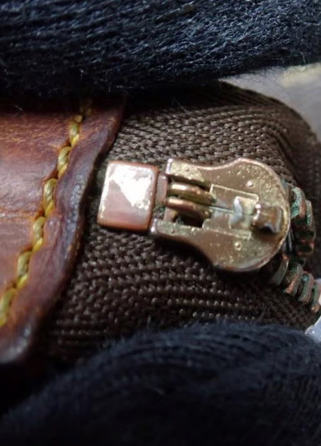 Louis Vuitton Pochette Toilette 26